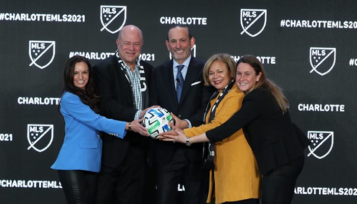 Доиграть в урезанном формате: в Америке готовятся к рестарту сезонов Доиграть в урезанном формате: в Америке готовятся к рестарту сезонов