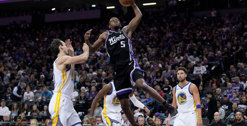 Сакраменто без Лэня победил Орландо, Кливленд разгромил Вашингтон в НБА Сакраменто без Лэня победил Орландо, Кливленд разгромил Вашингтон в НБА