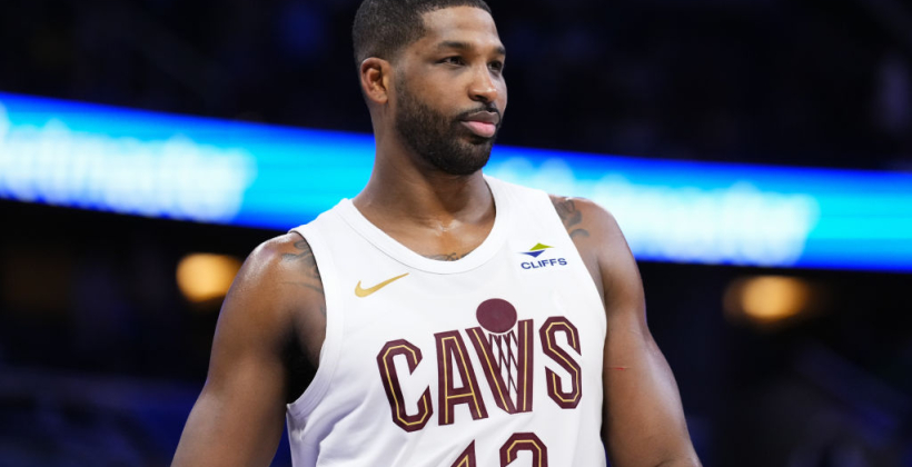 Центровой Кливленда Томпсон дисквалифицирован на 25 игр за нарушение анти-допинговой политики Центровой Кливленда Томпсон дисквалифицирован на 25 игр за нарушение анти-допинговой политики