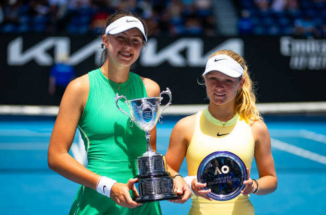 Australian Open. Ямрихова - вторая словацкая чемпионка в Мельбурне, Сакамото повторил достижение Кириоса и Зверева в Австралии