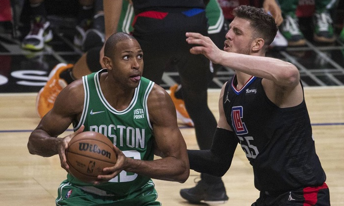 НБА. Бостон с Михайлюком обыграл Индиану, Милуоки и Филадельфия проиграли