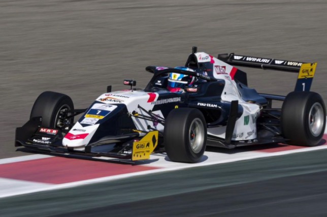 Туукка Тапонен делает успехи в Формуле Regional Туукка Тапонен делает успехи в Формуле Regional