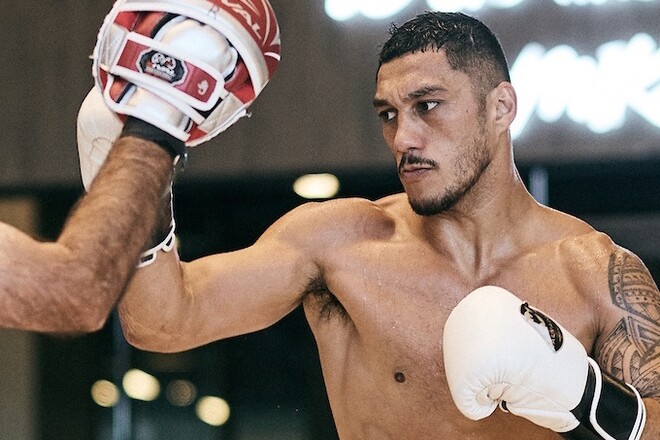 Непобедимый чемпион мира поможет Фьюри подготовиться к бою с Усиком Непобедимый чемпион мира поможет Фьюри подготовиться к бою с Усиком