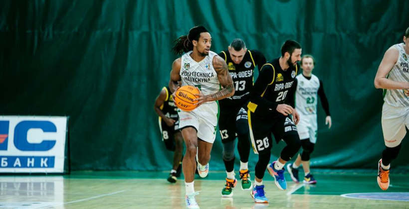 Политехника-Галичина в овертайме победила БИПУ в домашнем бабле Суперлиги FAVBET