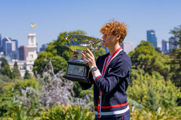 "Они оба великие спортсмены". Чемпион Australian Open Янник Синнер рассказал о кумирах своего детства "Они оба великие спортсмены". Чемпион Australian Open Янник Синнер рассказал о кумирах своего детства