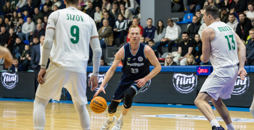 Днепр уверенно обыграл БК Запорожье в матче лидеров Суперлиги FAVBET