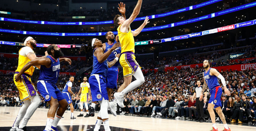 НБА. Дерби Лос-Анджелеса выиграл Клипперс, Нью-Орлеан в результативном матче победил Юту НБА. Дерби Лос-Анджелеса выиграл Клипперс, Нью-Орлеан в результативном матче победил Юту