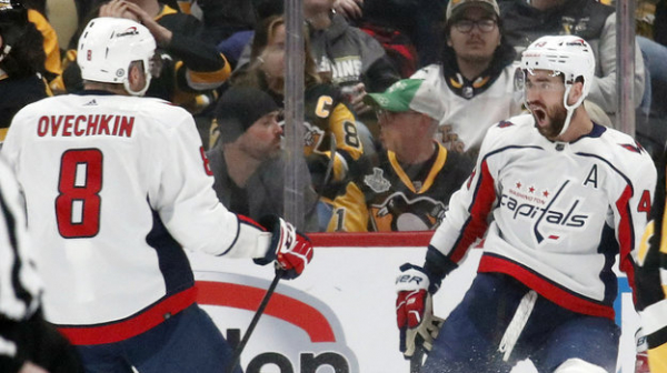 «Лучшее начало». Овечкин открыл год победным голом против Кросби
«Лучшее начало». Овечкин открыл год победным голом против Кросби