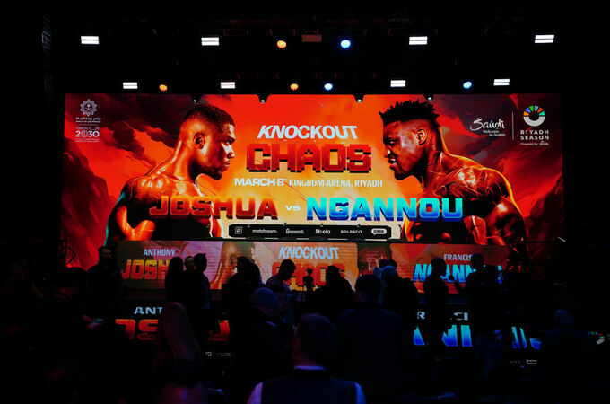 Стала известна дата боя между Джошуа и Нганну. Долго ждать не придется Стала известна дата боя между Джошуа и Нганну. Долго ждать не придется