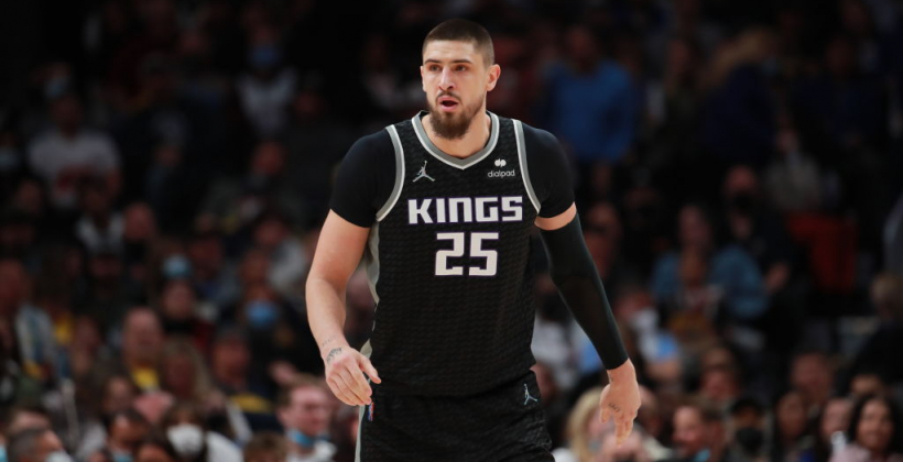 НБА. Лэнь с Сакраменто уступил Шарлотту, Бостон без Михайлюка проиграл Оклахоме-Сити НБА. Лэнь с Сакраменто уступил Шарлотту, Бостон без Михайлюка проиграл Оклахоме-Сити