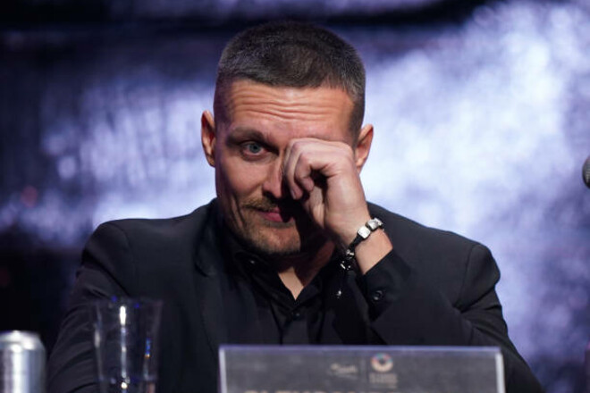 Топ-тренер Макгирт назвал условие для поражения Усика в бою с Фьюри Топ-тренер Макгирт назвал условие для поражения Усика в бою с Фьюри