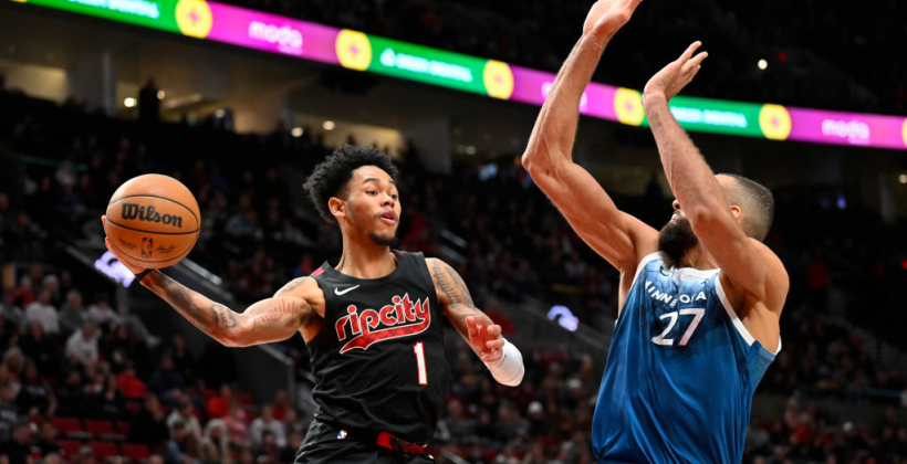 НБА. Голден Стэйт Уорриорз в невероятном матче удержал победу над Юта Джаз НБА. Голден Стэйт Уорриорз в невероятном матче удержал победу над Юта Джаз