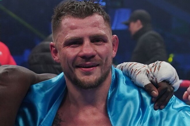 Бой Беринчика за титул. Переговоры идут к подписанию контракта Бой Беринчика за титул. Переговоры идут к подписанию контракта