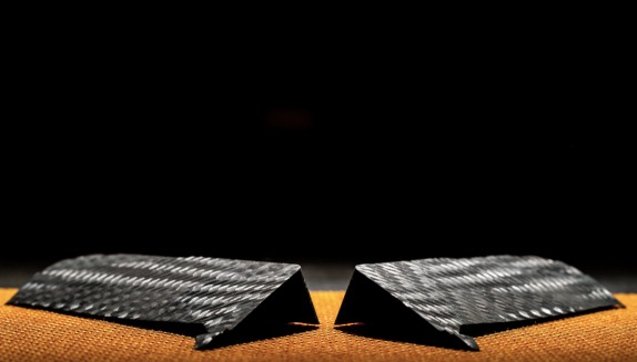 Из чего состоит машина Aston Martin AMR24