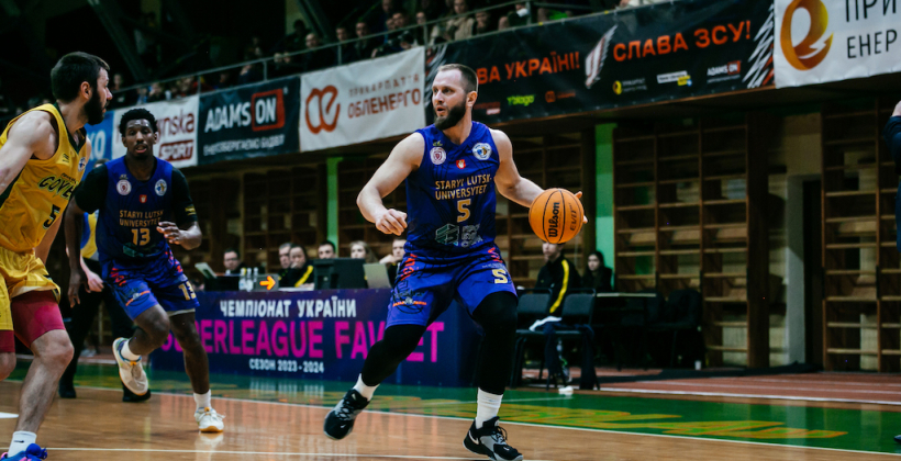 Защитник Старого Луцка Кольченко признан MVP февраля в Суперлиге FAVBET Защитник Старого Луцка Кольченко признан MVP февраля в Суперлиге FAVBET