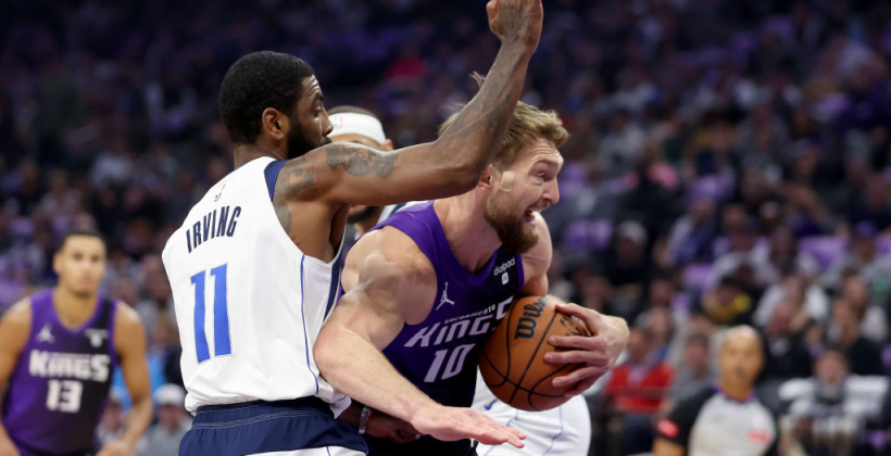 Сакраменто с Лэнем разгромно уступил Далласу в регулярном чемпионате НБА Сакраменто с Лэнем разгромно уступил Далласу в регулярном чемпионате НБА