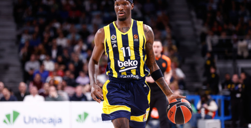 Форвард Фенербахче Хэйз-Дэвис установил новый рекорд Евролиги, набрав 50 очков за матч