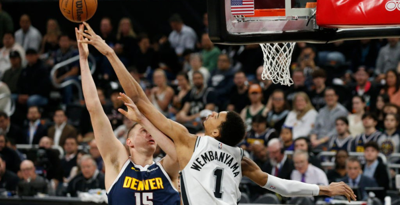 НБА. Денвер обыграл Сан-Антонио и возглавил Западную конференцию, Нью-Орлеан был сильнее Клипперс