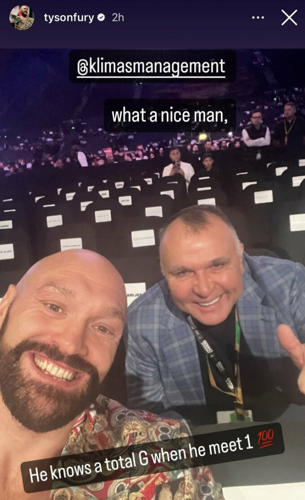 ФОТО. Фьюри сфотографировался с менеджером Усика, который назвал его трусом ФОТО. Фьюри сфотографировался с менеджером Усика, который назвал его трусом