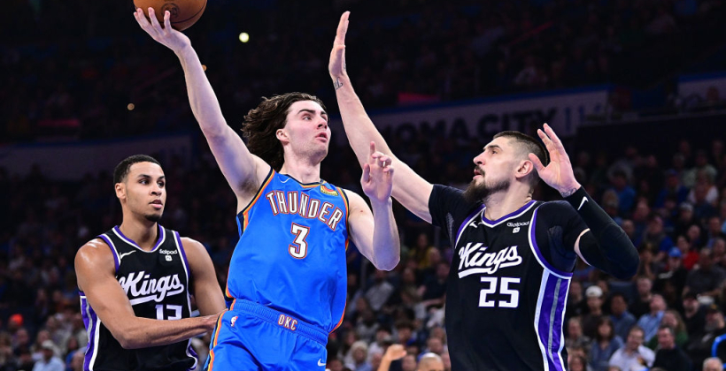 НБА. Сакраменто и Бостон терпят поражения, Майами в овертайме дожал Атланту НБА. Сакраменто и Бостон терпят поражения, Майами в овертайме дожал Атланту