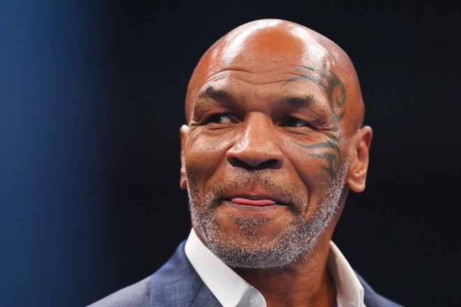 Майк ТАЙСОН: «Я уже 6 недель не курю траву и не сплю со своей женой» Майк ТАЙСОН: «Я уже 6 недель не курю траву и не сплю со своей женой»