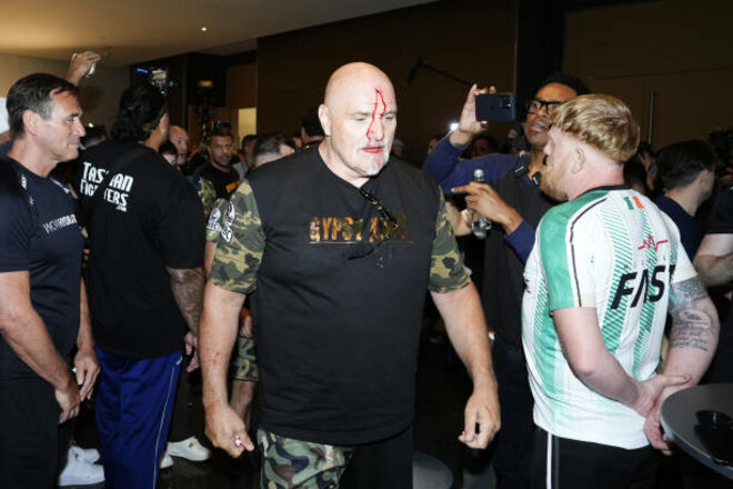 «Видел и хуже». Фьюри оценил драку своего отца с командой Усика «Видел и хуже». Фьюри оценил драку своего отца с командой Усика