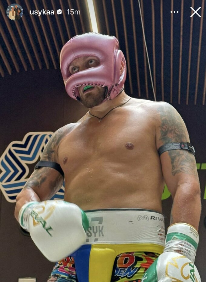 ФОТО. Тяжелая работа сделана. В какой форме Усик за 9 дней до боя с Фьюри