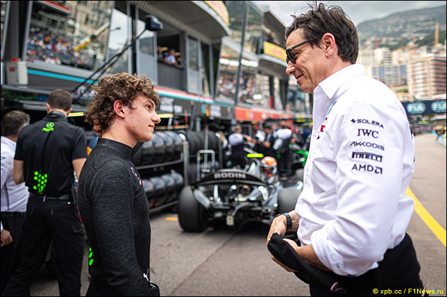 Вильнёв: Эго Вольфа сыграло роль в выборе Антонелли Вильнёв: Эго Вольфа сыграло роль в выборе Антонелли