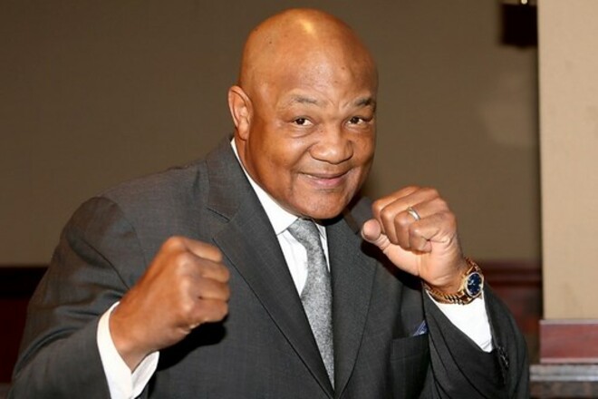 Легендарный Джордж Форман назвал лучшего боксера всех времен Легендарный Джордж Форман назвал лучшего боксера всех времен