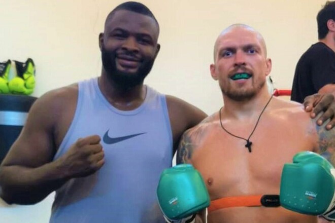 Баколе признался, кто его больше поразил в спаррингах: Усик или Фьюри Баколе признался, кто его больше поразил в спаррингах: Усик или Фьюри