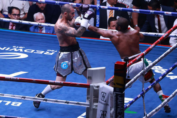 ВИДЕО. Мейвезер вернулся на ринг. Флойд провел реванш с внуком мафиози