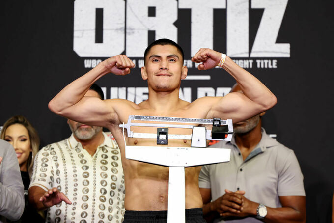 Богачук будет биться за титул. Сергей – аутсайдер, но не все потеряно