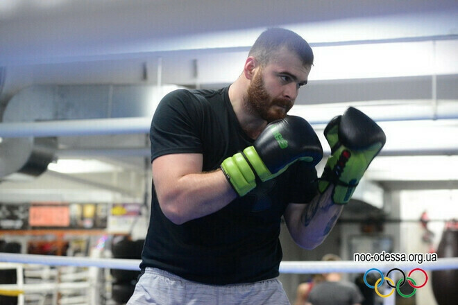 Усик и еще топ-9 украинских супертяжей по версии Boxrec