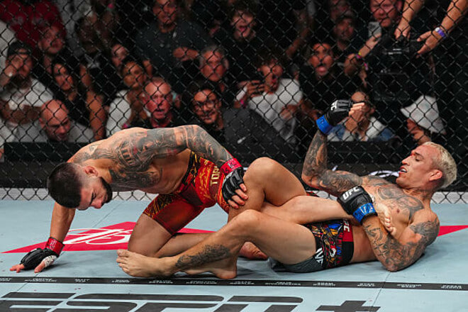 Как Топурия стал чемпионом UFC за один раунд
