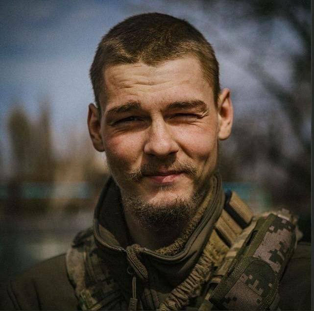 Склоним головы. 21-летний хоккеист, боец 3 ОШБр погиб под Бахмутом