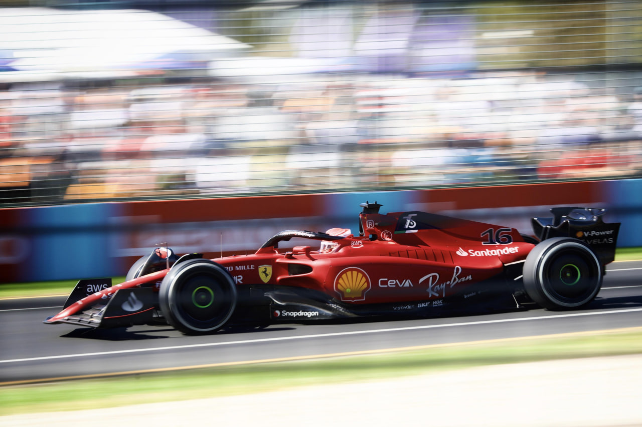 Ferrari работает над балансом болида SF-25
