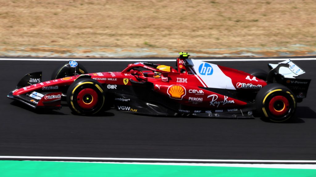 Ferrari работает над балансом болида SF-25