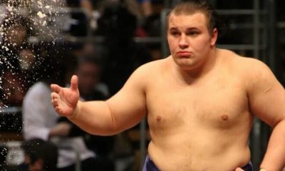 Украинец лидирует на турнире по сумо в Японии
