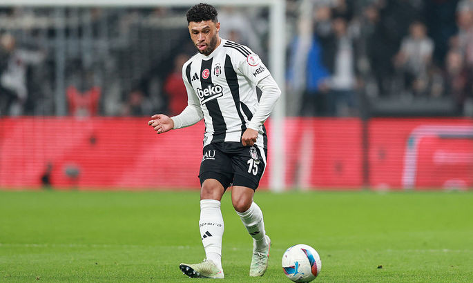 Выплатили компенсацию. Экс-полузащитник Ливерпуля ушёл из Бешикташа Выплатили компенсацию. Экс-полузащитник Ливерпуля ушёл из Бешикташа