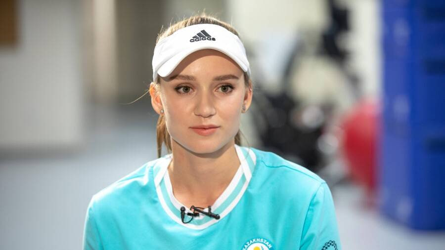 Виктория Мбоко – Елена Рыбакина: Прогноз на матч WTA