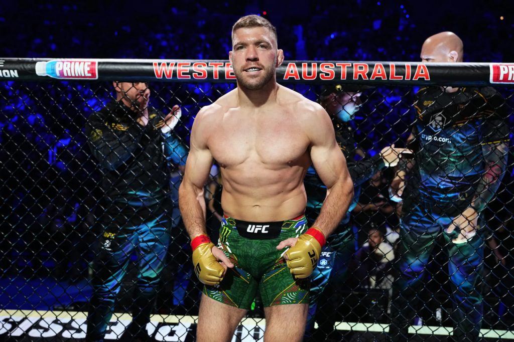 Чимаев против Дрикуса дю Плесси на UFC 319: где смотреть?