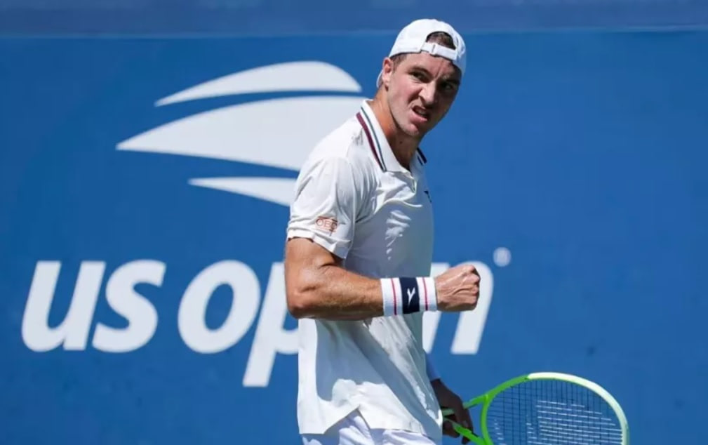 Тиафо вылетел с US Open-2025 после поражения Штруффу