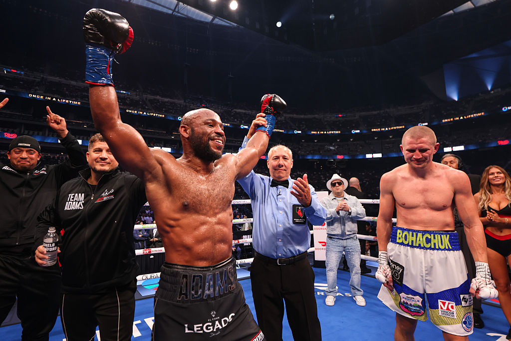 Почему Богачук тотально проиграл Адамсу. Даже хуже, чем в первой встрече Почему Богачук тотально проиграл Адамсу. Даже хуже, чем в первой встрече