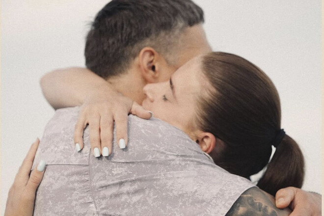 ФОТО. Жена Александра Усика показала новые кадры –  фанаты в восторге ФОТО. Жена Александра Усика показала новые кадры –  фанаты в восторге