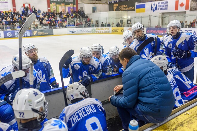 В погоне за Кременчугом. Сокол выиграл на своем льду В погоне за Кременчугом. Сокол выиграл на своем льду
