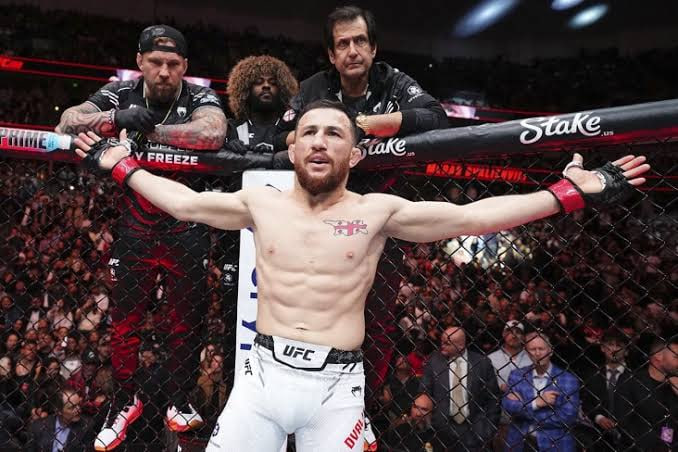 UFC 320: Реванш Перейра - где и когда смотреть трансляцию