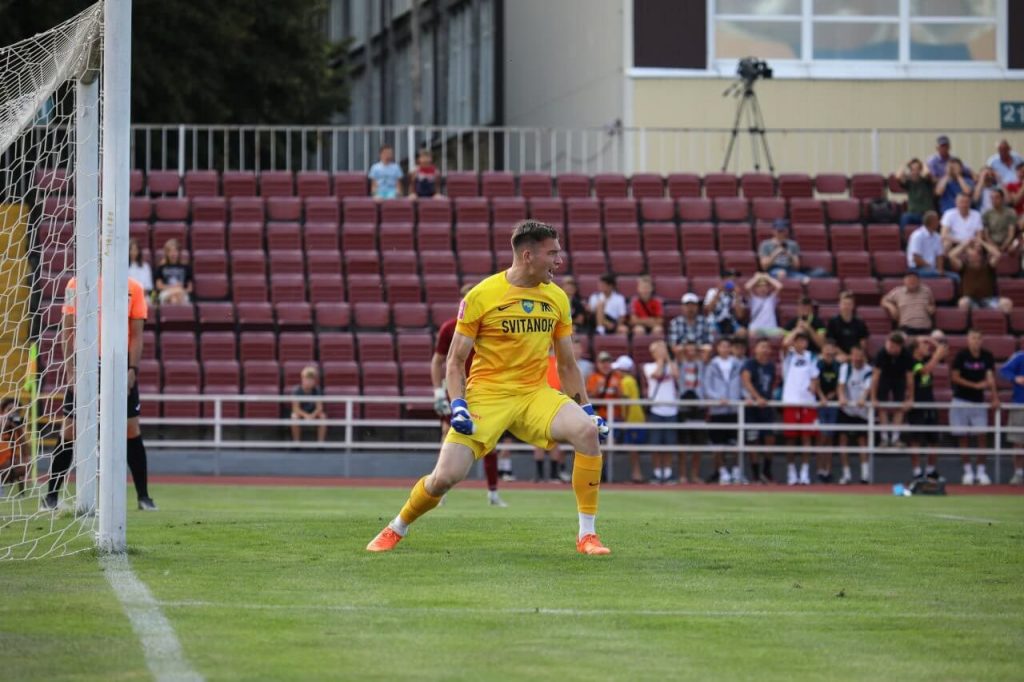 Валентин Горох: как стал вратарем и что изменило его карьеру