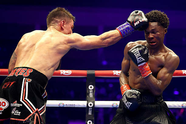 Бой года в Эр-Рияде? Абдулла Мейсон стал самым молодым чемпионом в мире