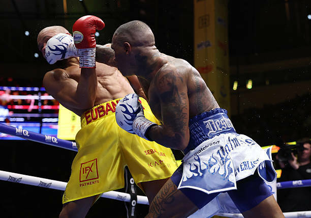 Два нокдауна в Лондоне. Конор Бенн уверенно разгромил Юбенка в реванше Два нокдауна в Лондоне. Конор Бенн уверенно разгромил Юбенка в реванше