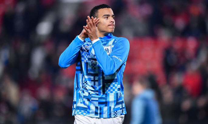 Нападающий, который едва не оказался за решёткой, стал игроком месяца во Франции Нападающий, который едва не оказался за решёткой, стал игроком месяца во Франции